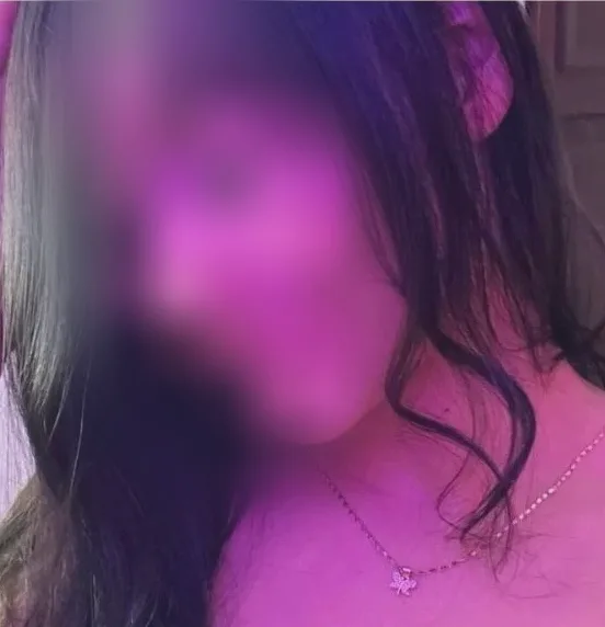 Carina, 19