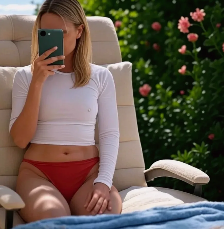 Vanessa, 35